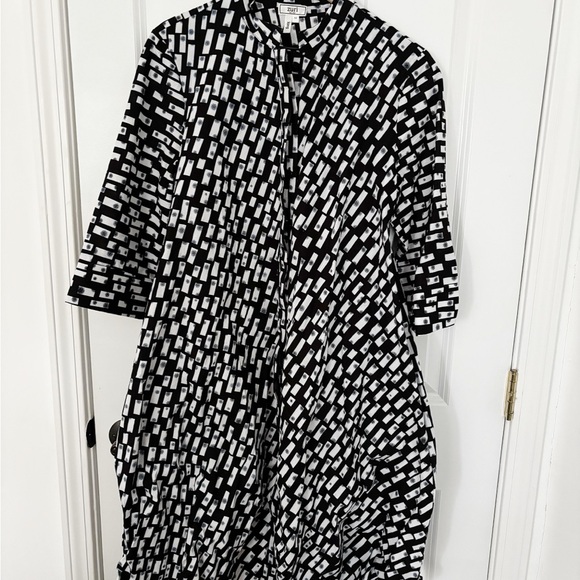 ZURI Bric a Brak Black and White Geometric Dress MEDIUM/LONG - Picture 4 of 9